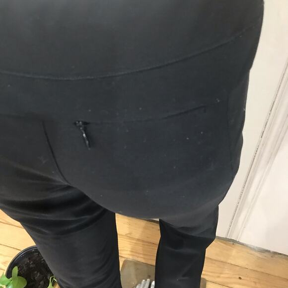 L.L. Bean Pull on Polyester Black Pants with Zipped Pocket Women's Size Small - Picture 3 of 5